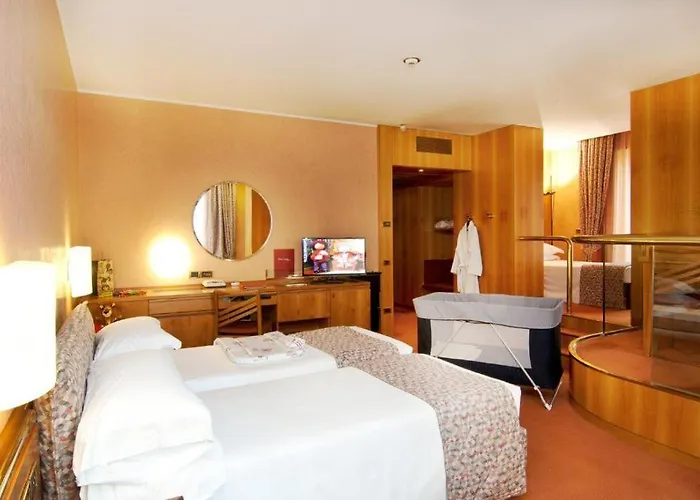 Hotel 4 stelle: Hotel Michelangelo